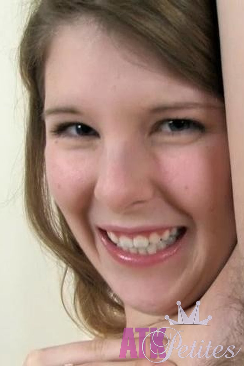 Jada - Interview - Screenshot 1 of 4 - Jada Jad041