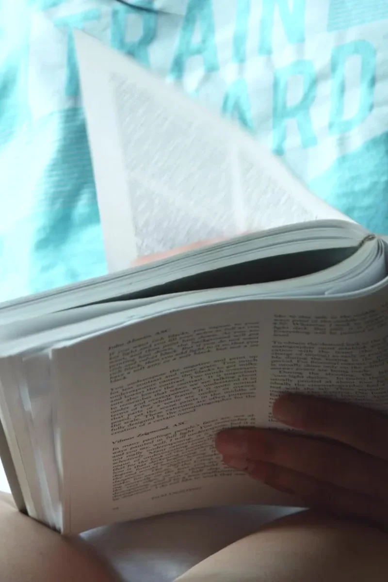 Emily Bender - Screenshot 1 of 4