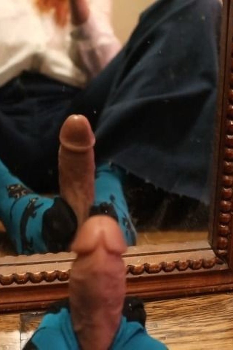 Socks - Screenshot 1 of 4 - Foot Fetish