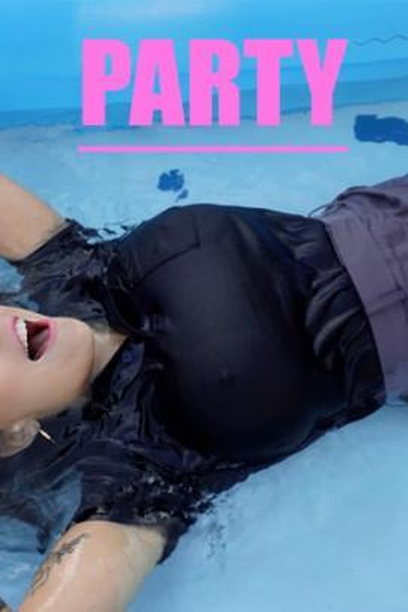 Pool Party - Screenshot 1 of 4 - Outdoors