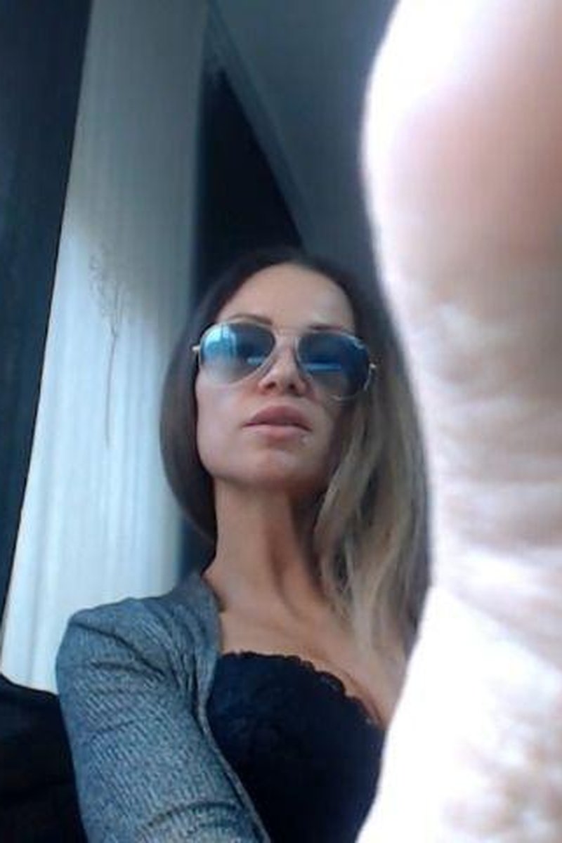 TP-manyvidsspanishfindomsonia-youre-not-worth-licking-spanish-audio