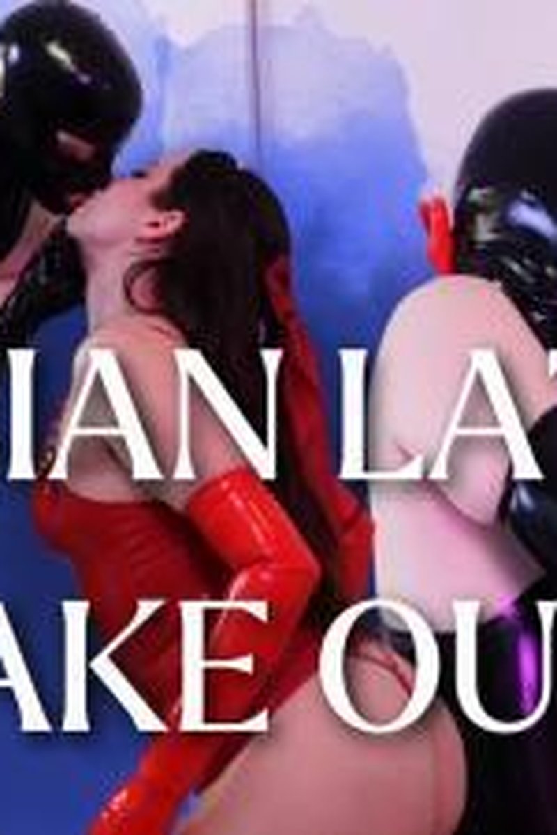 Lesbian Latex Makeout - Screenshot 1 of 4 - Femdom