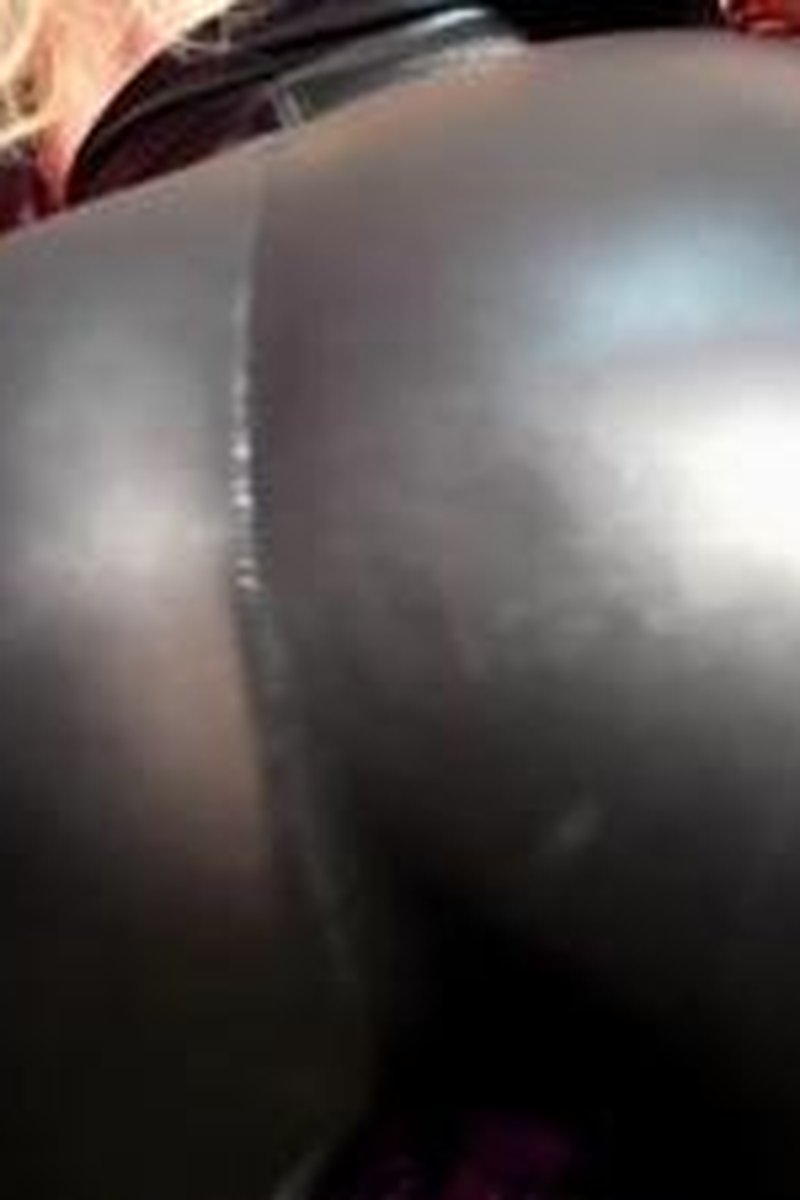 Booty Boy - Screenshot 1 of 4 - Ass Worship