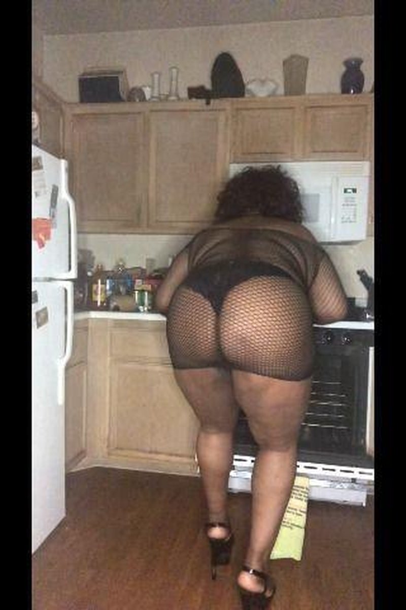 Would U Like Breakfast - Screenshot 1 of 4 - BBW