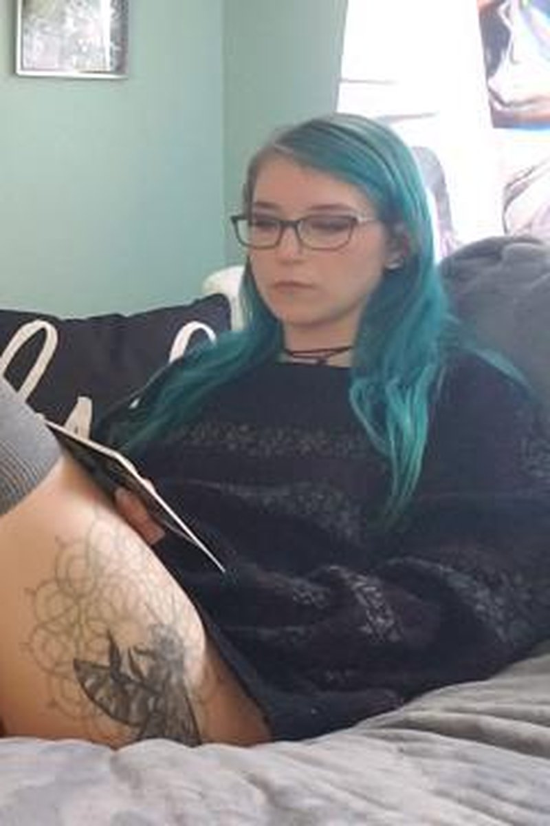 Ignored While Reading - Screenshot 1 of 4 - Domination