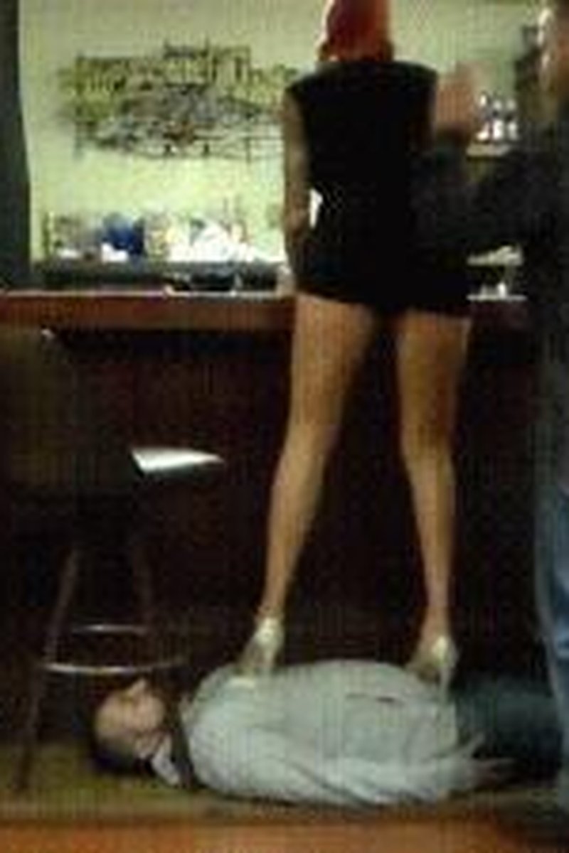 Ballbusting Lovers - Screenshot 1 of 4 - Lesbian