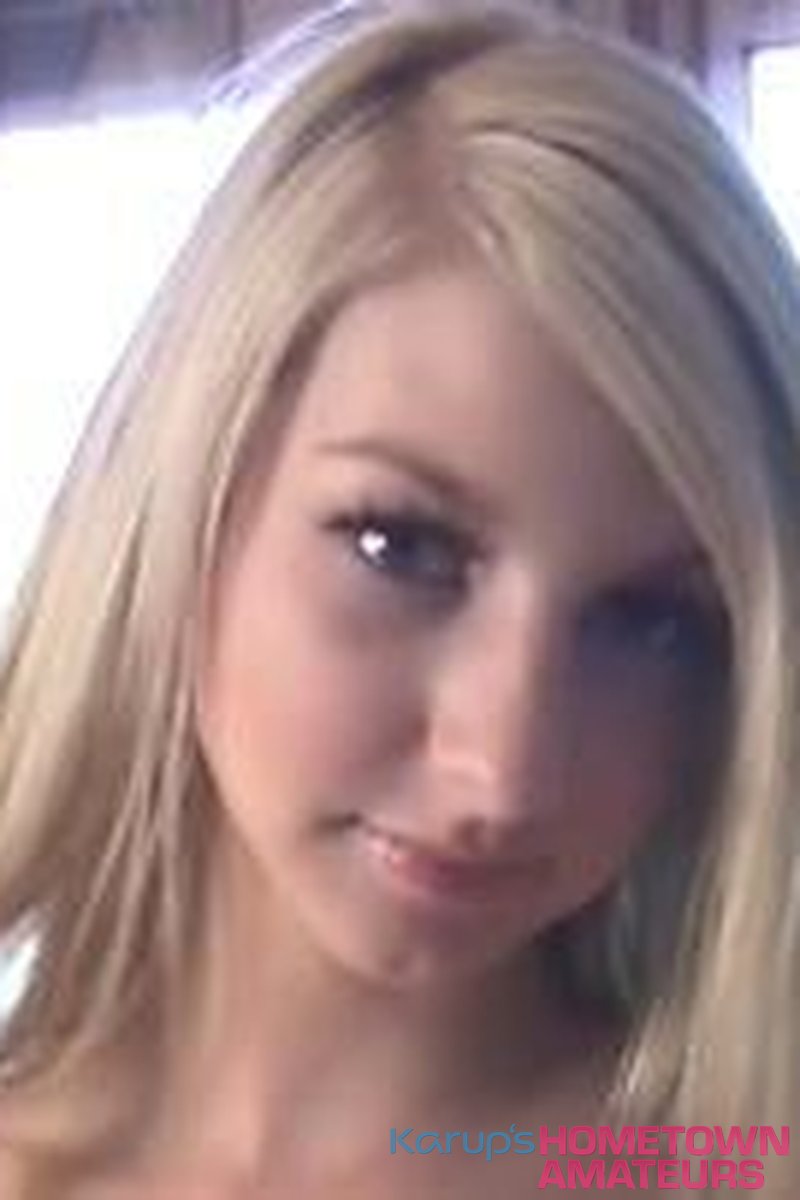 Lolly - Screenshot 1 of 4 - Lolly Lopez