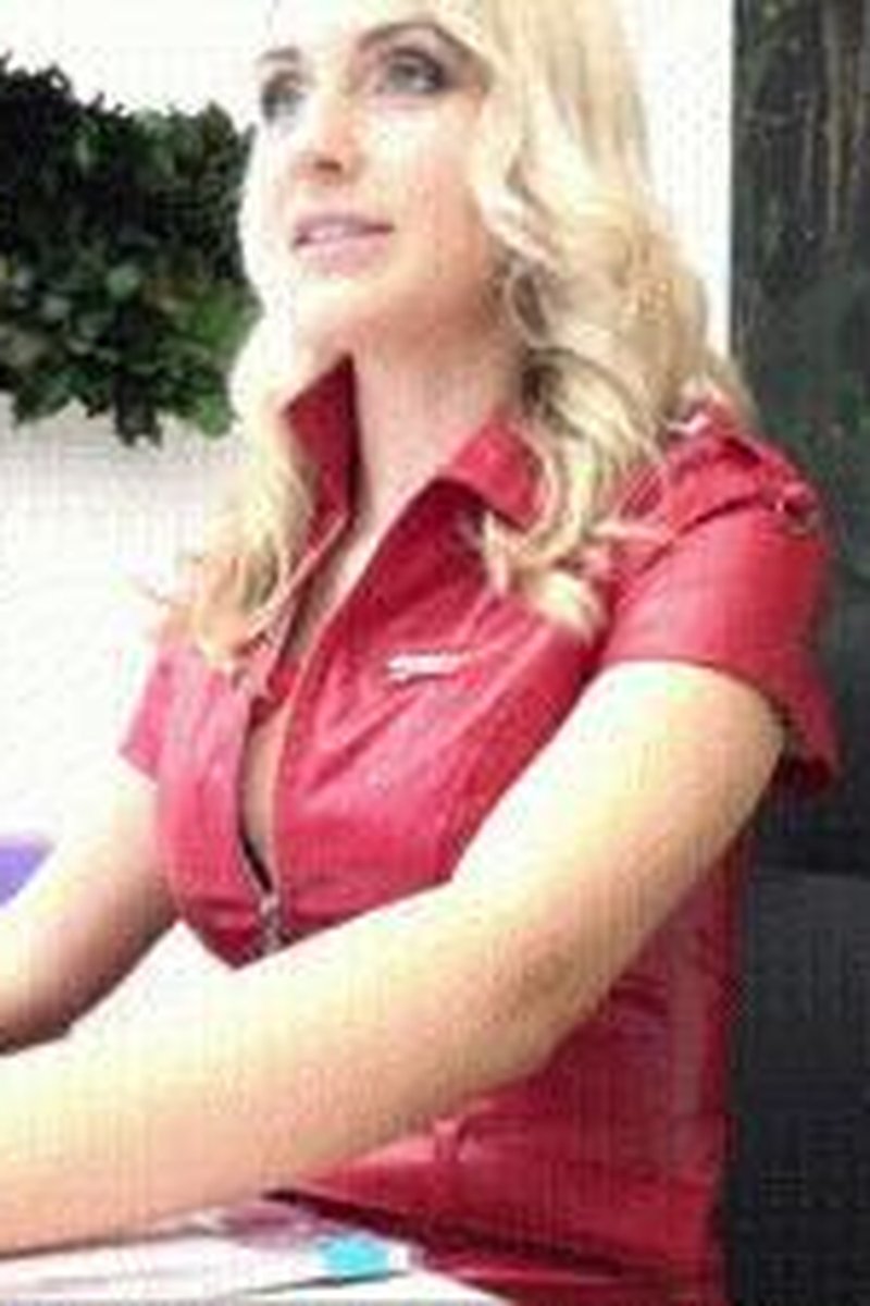 TP-iwantclipsladyanjagermanmistress-lady-anja-will-lady-anja-bekommt
