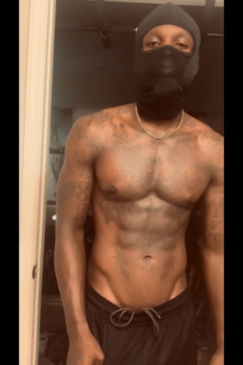 Flexin & Messing Around - Screenshot 1 of 4 - BBC