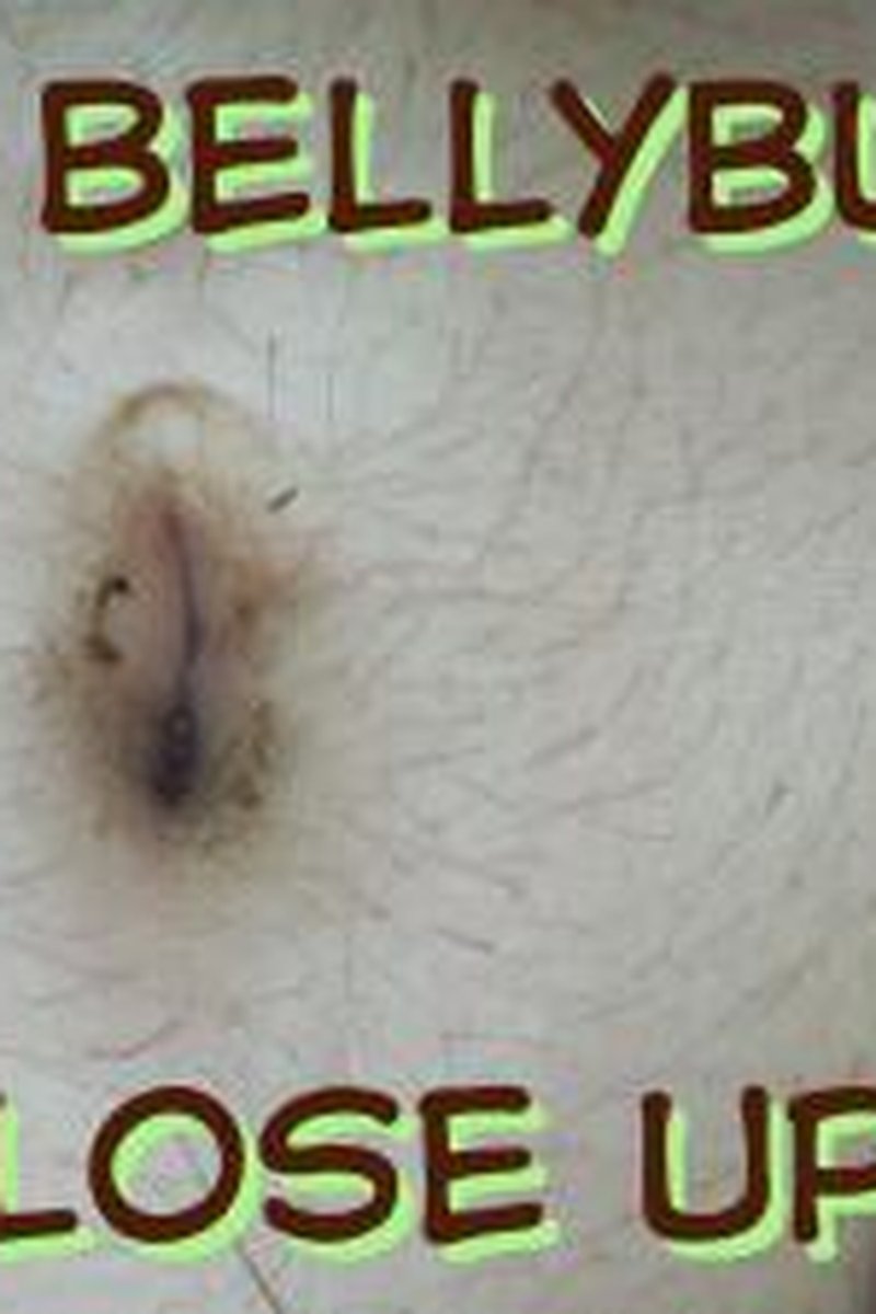 Bellybutton Cleaning - Screenshot 1 of 4 - Belly Fetish