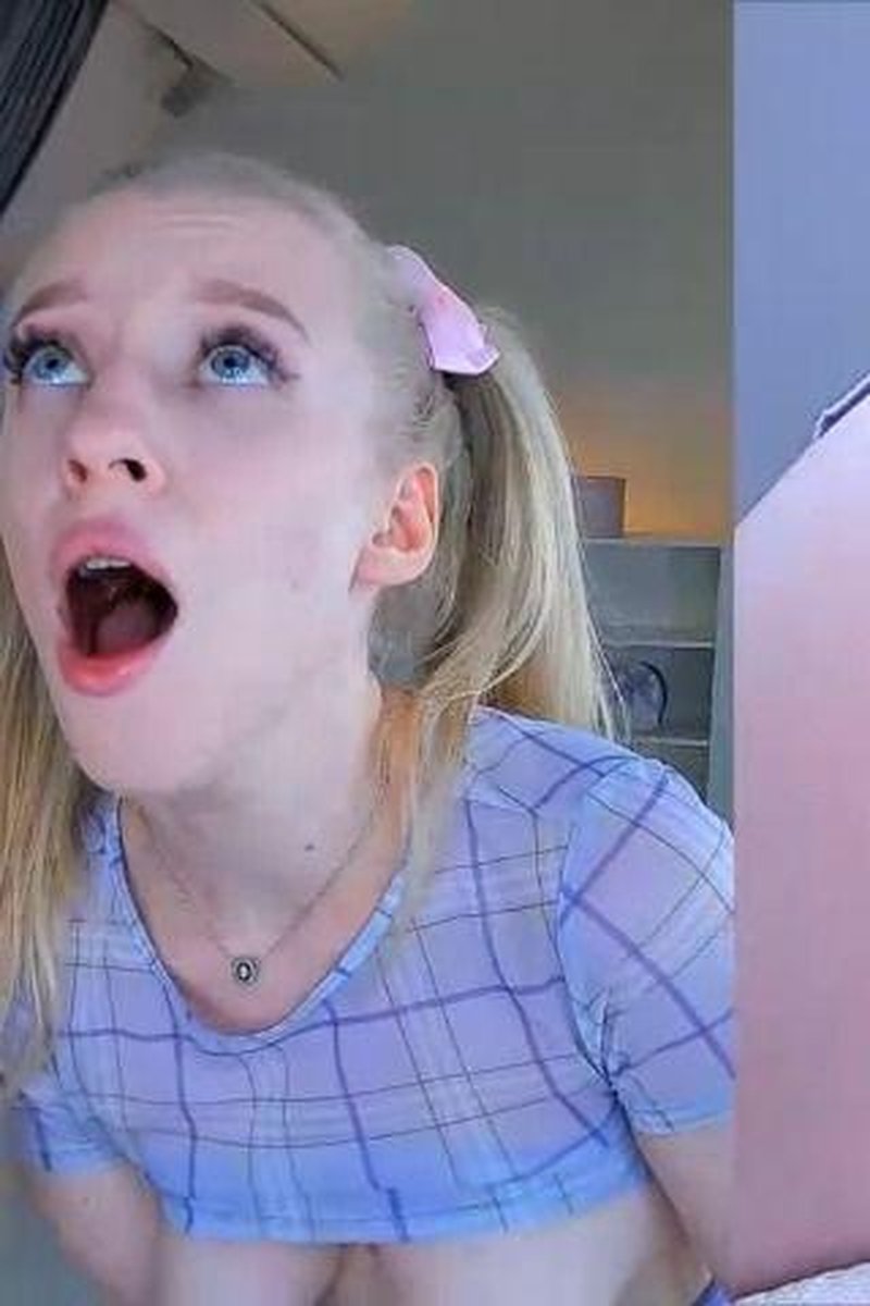 Babydoll Fingerring Till Squirt - Screenshot 1 of 4 - Pigtails