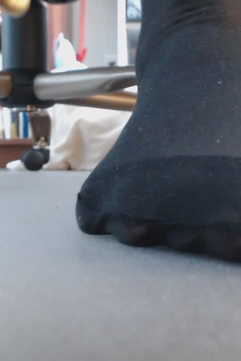 Adjust To Shrinking - Screenshot 1 of 4 - Fetish