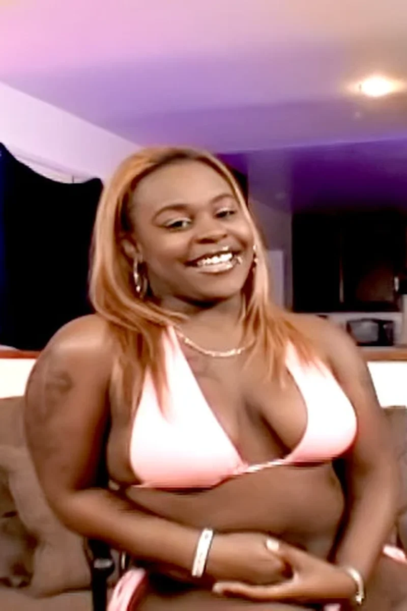 Bouncing Ass - Screenshot 1 of 4 - Big Ass