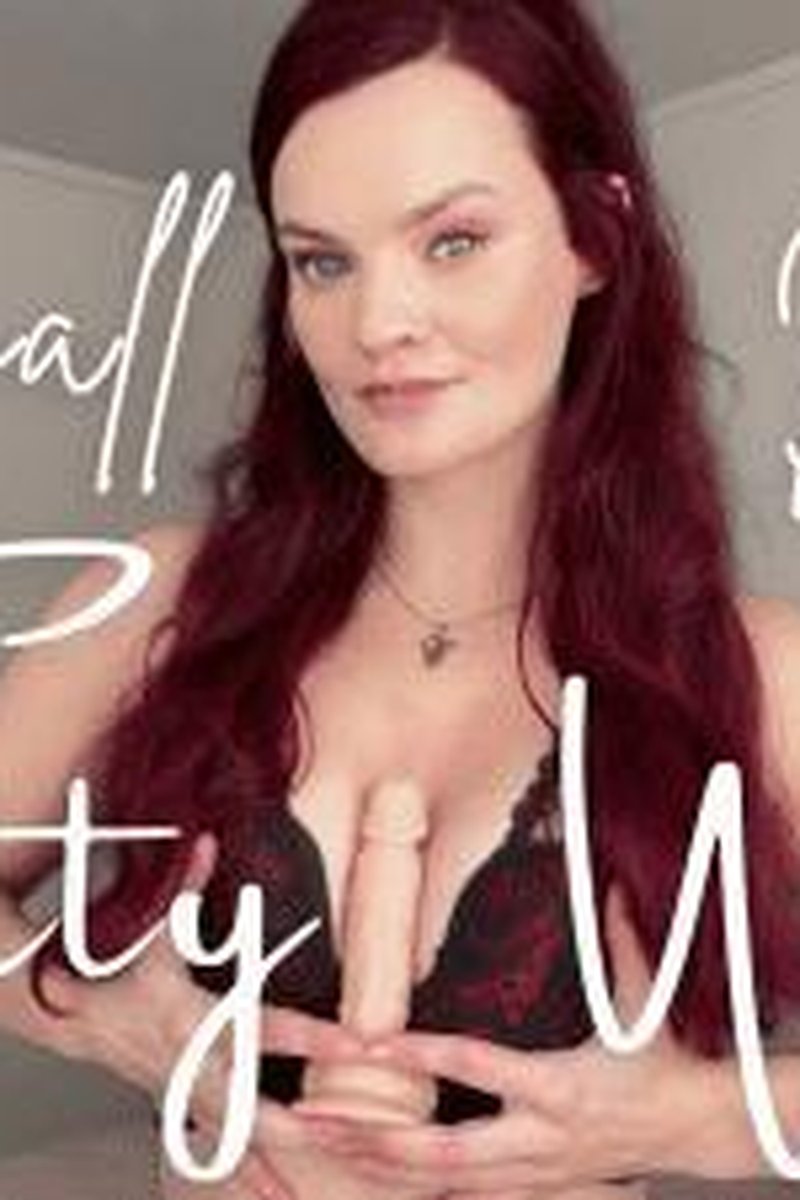 Small Dick Titty Wank - Screenshot 1 of 4 - Big Tits