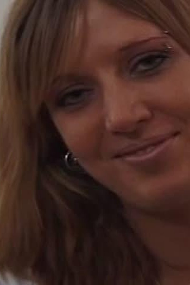Quest Classics: Marcela - Screenshot 1 of 4 - Babes