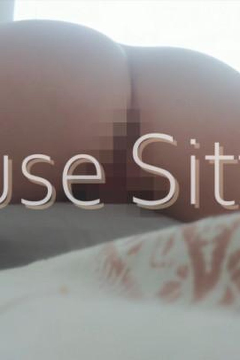 House Sitting - Screenshot 1 of 4 - Babes