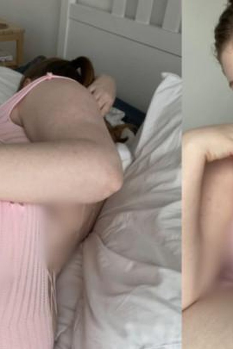 Pink Buttplug - Screenshot 1 of 4 - Anal Fingering