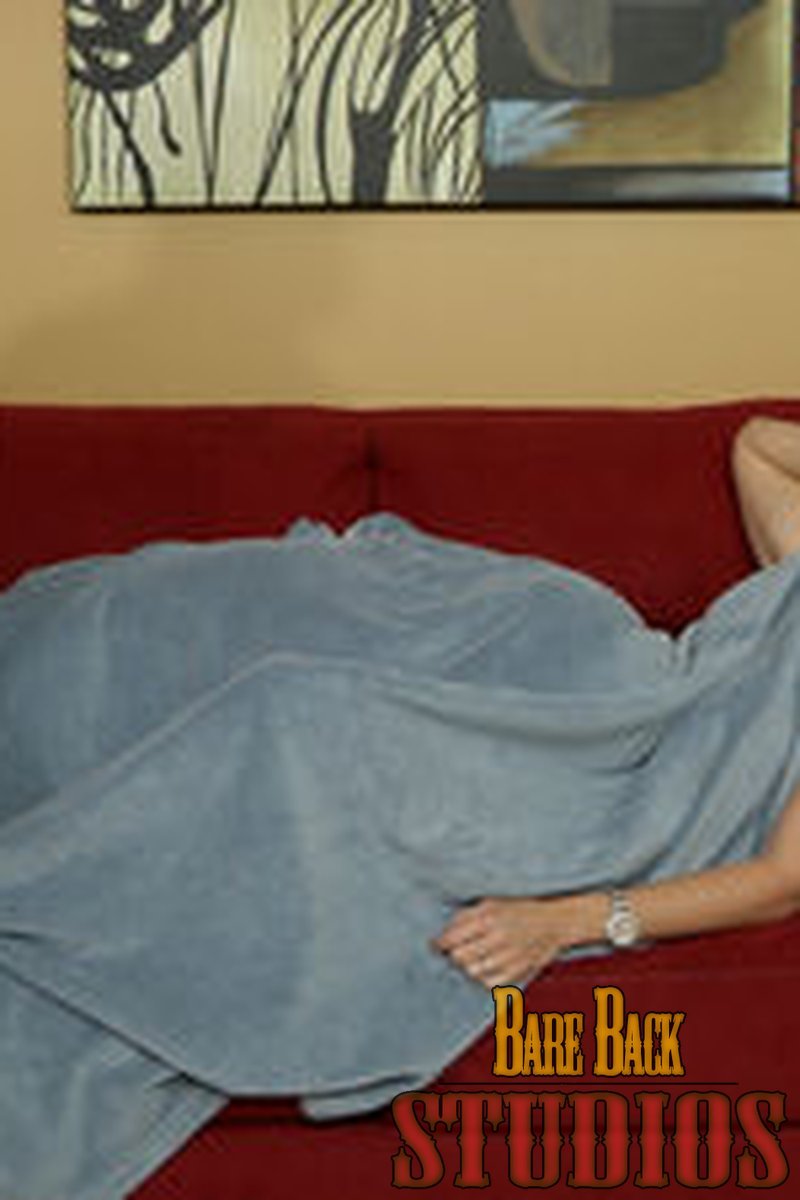 Brooklyn Daniels in Bad Daughters Never Win - Convincing Step-Mom (Hd.mp4) - Screenshot 1 of 4 - MILF (30+)