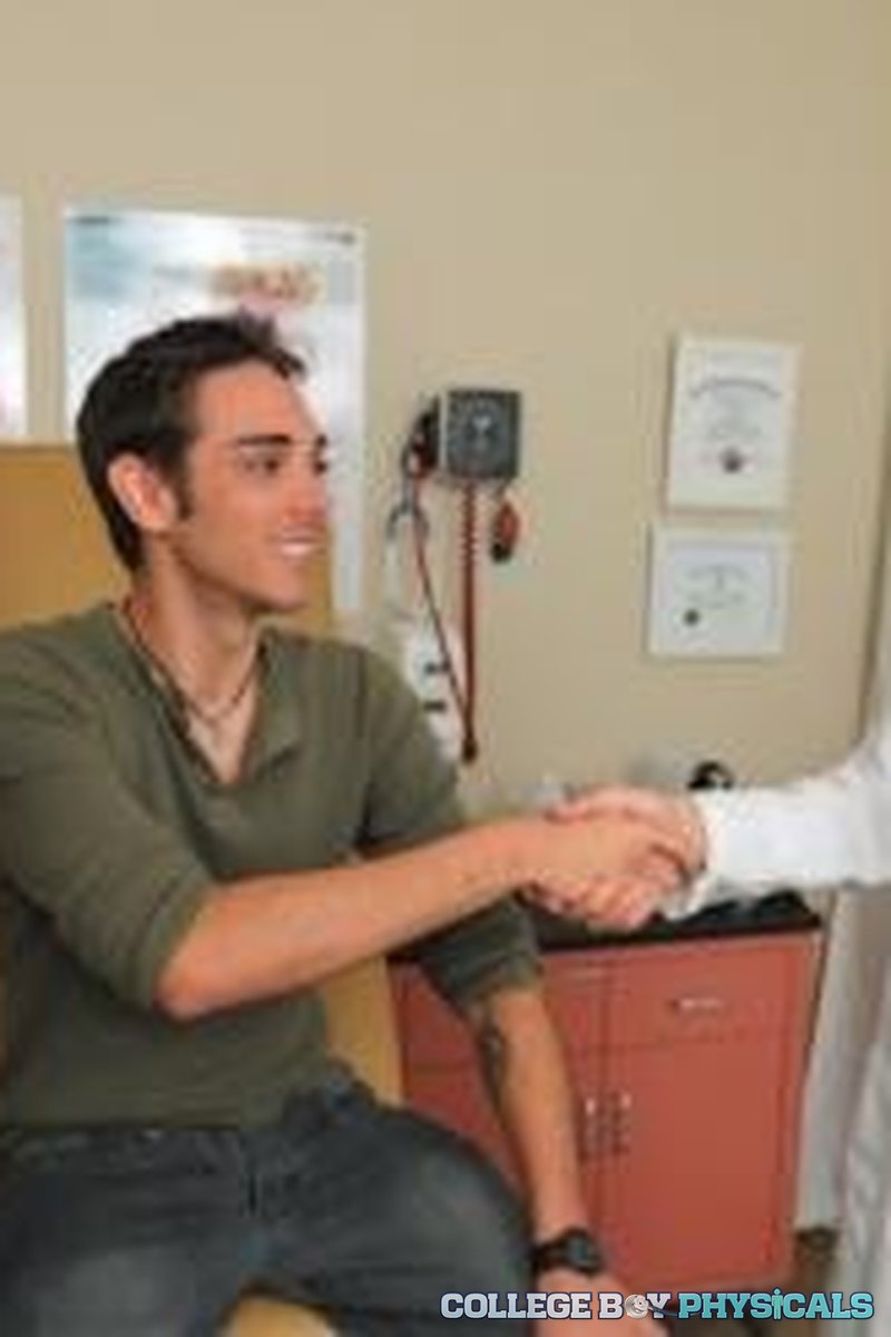 Ryan & Jake - Screenshot 1 of 4 - Gay