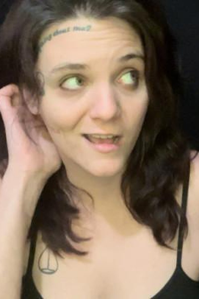 Warming Up - Screenshot 1 of 4 - Brown Hair