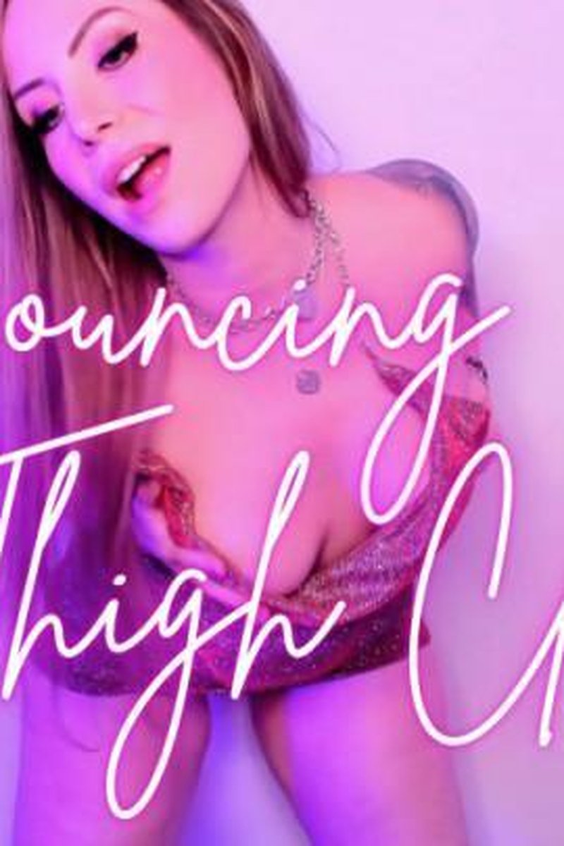 Tit Bouncing Thigh Clapping - Screenshot 1 of 4 - Body Worship
