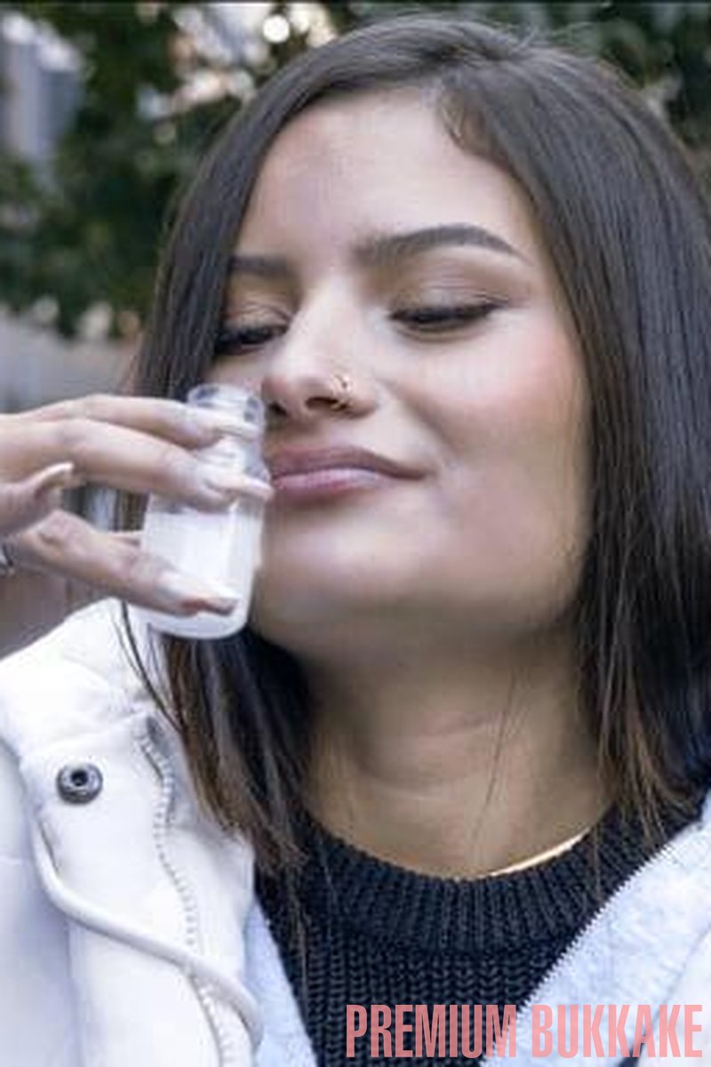 Sofia Mayers #2 - Interview Before Bukkake - Screenshot 1 of 4 - Amateur