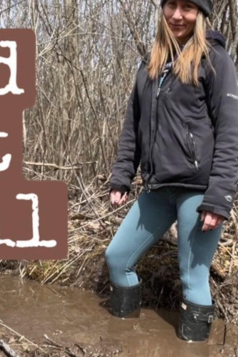 Mud Pit Peril - Screenshot 1 of 4 - Boots