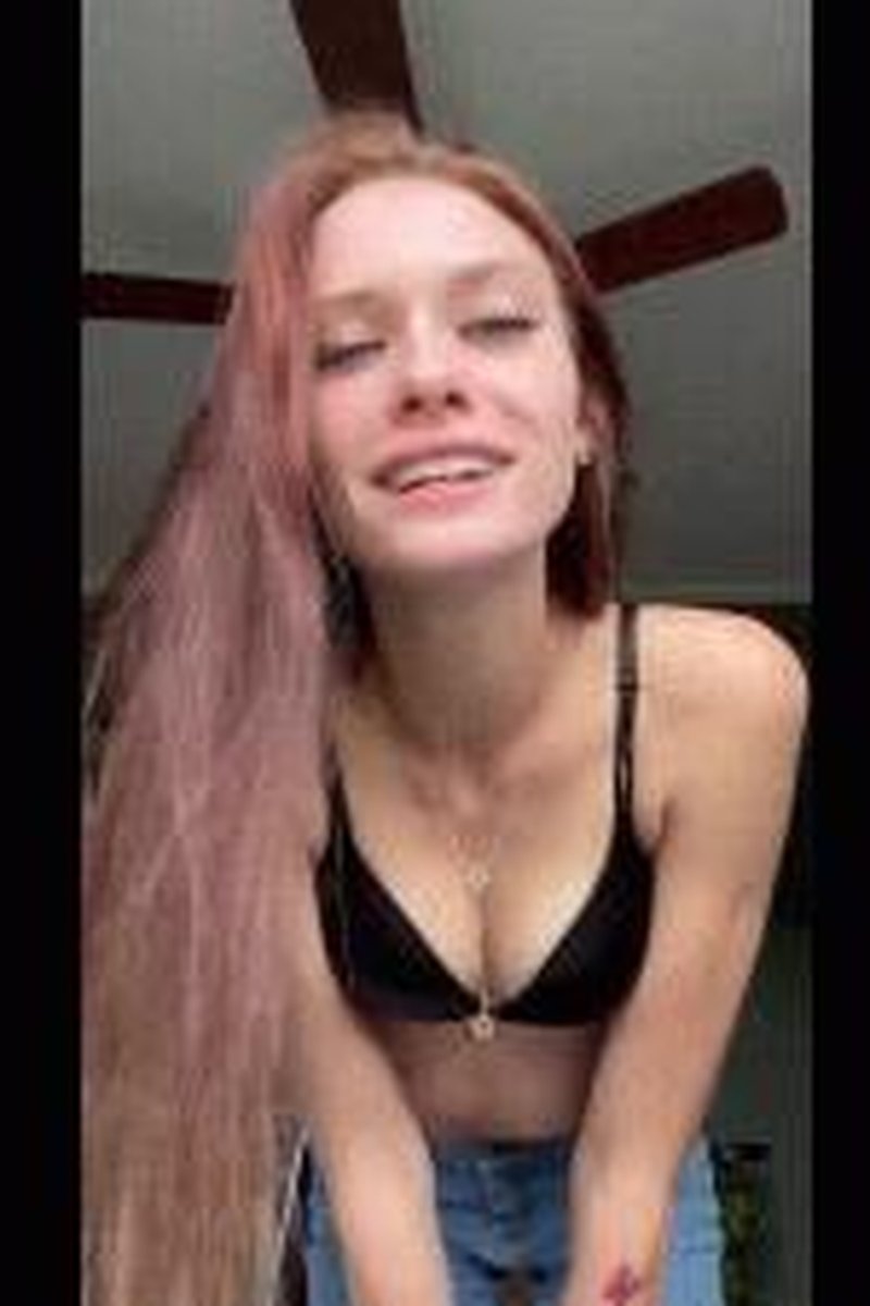 Elite Elixir Tease - Screenshot 1 of 4 - Brat