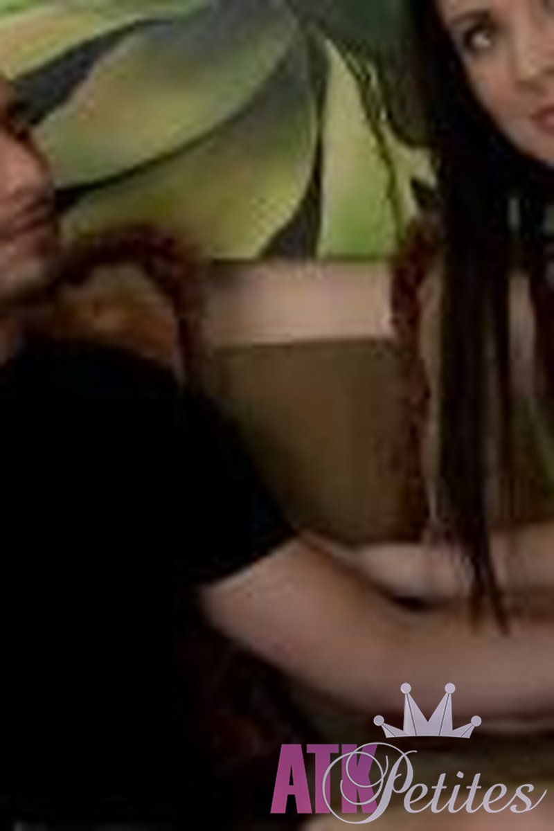 Candace Cage - Action - Screenshot 1 of 4 - Blowjob