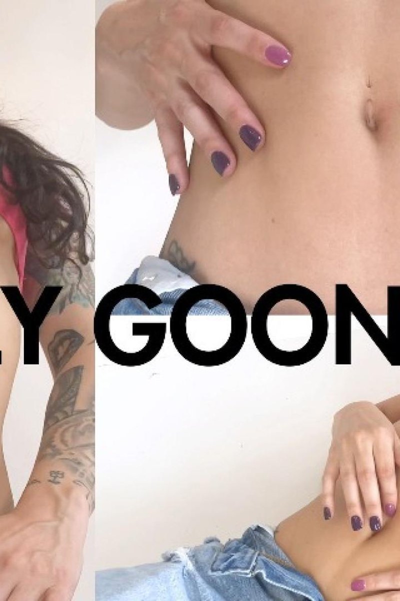 Belly Gooning - Screenshot 1 of 4 - Belly Fetish