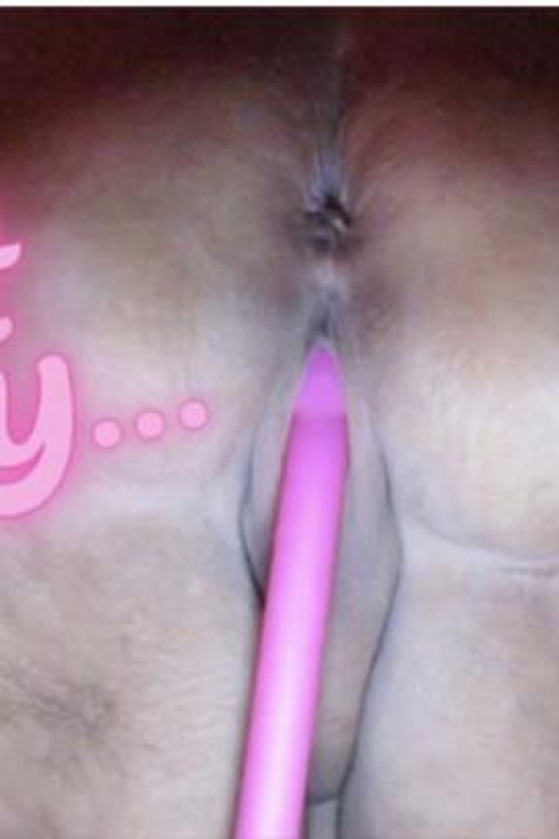 Make Me Cum - Screenshot 1 of 4 - BBW