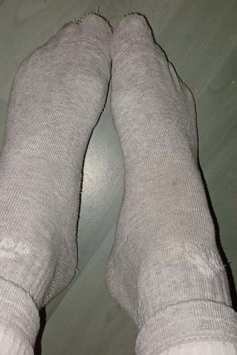 Feets / Socks - Screenshot 1 of 4 - Foot Fetish