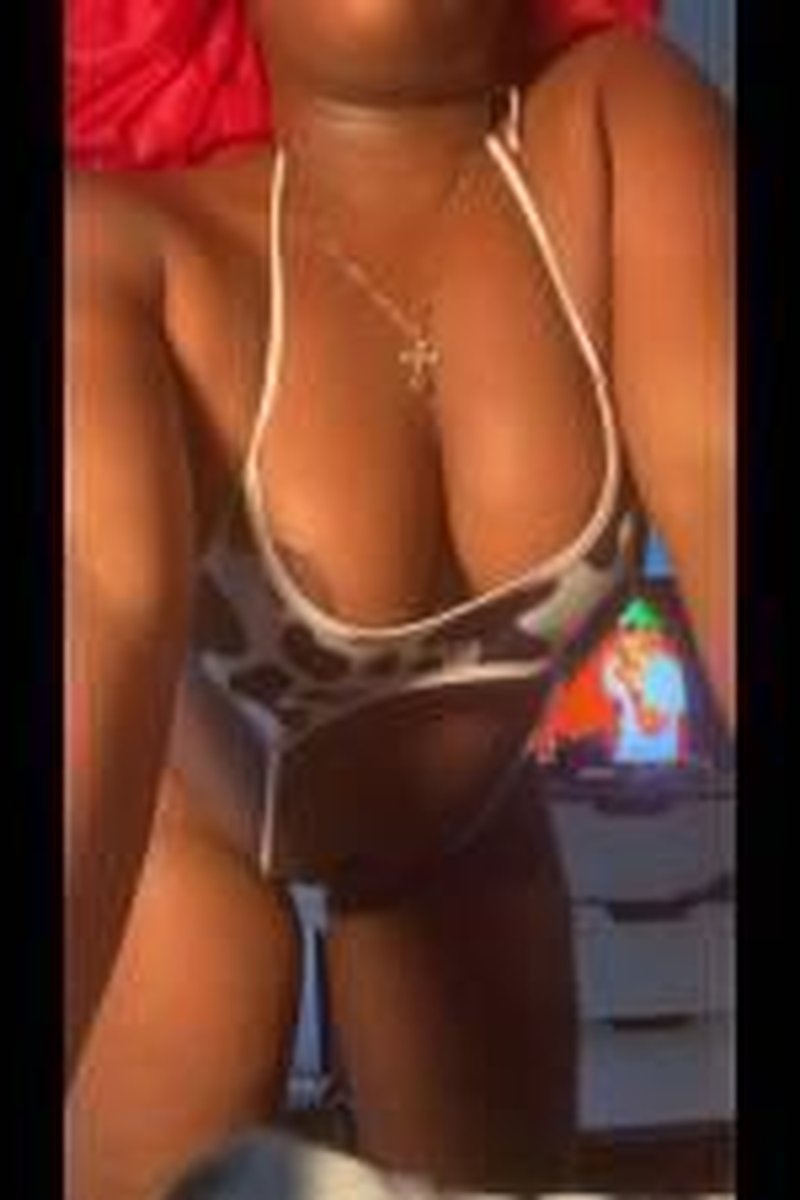 Ebony Twerk Session - Screenshot 1 of 4 - Ass Fetish
