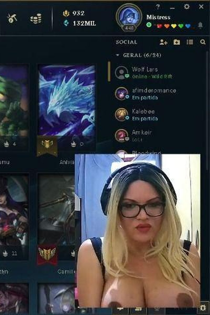 Compilation 05 - Screenshot 1 of 4 - Amateur