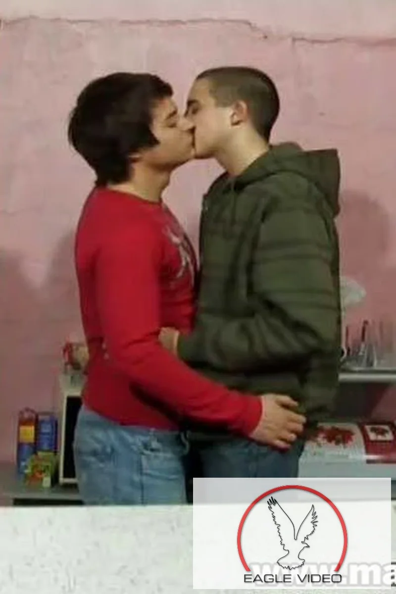 Bareback Twink Action, Scene #04 - Screenshot 1 of 4 - Anal