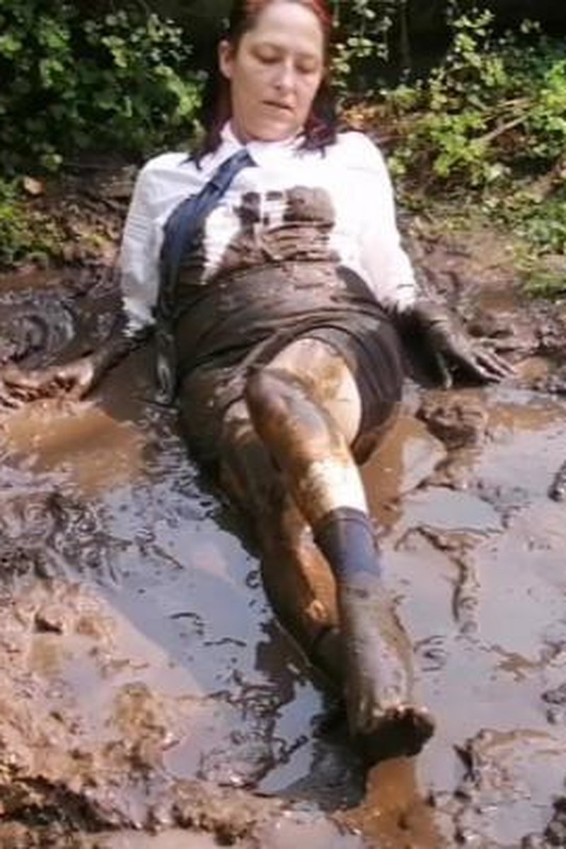 Muddy Temptation - Screenshot 1 of 4 - Muddy