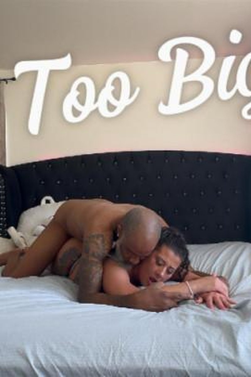 Monster BBC Stretches My Latina Hole - Screenshot 1 of 4 - BBC