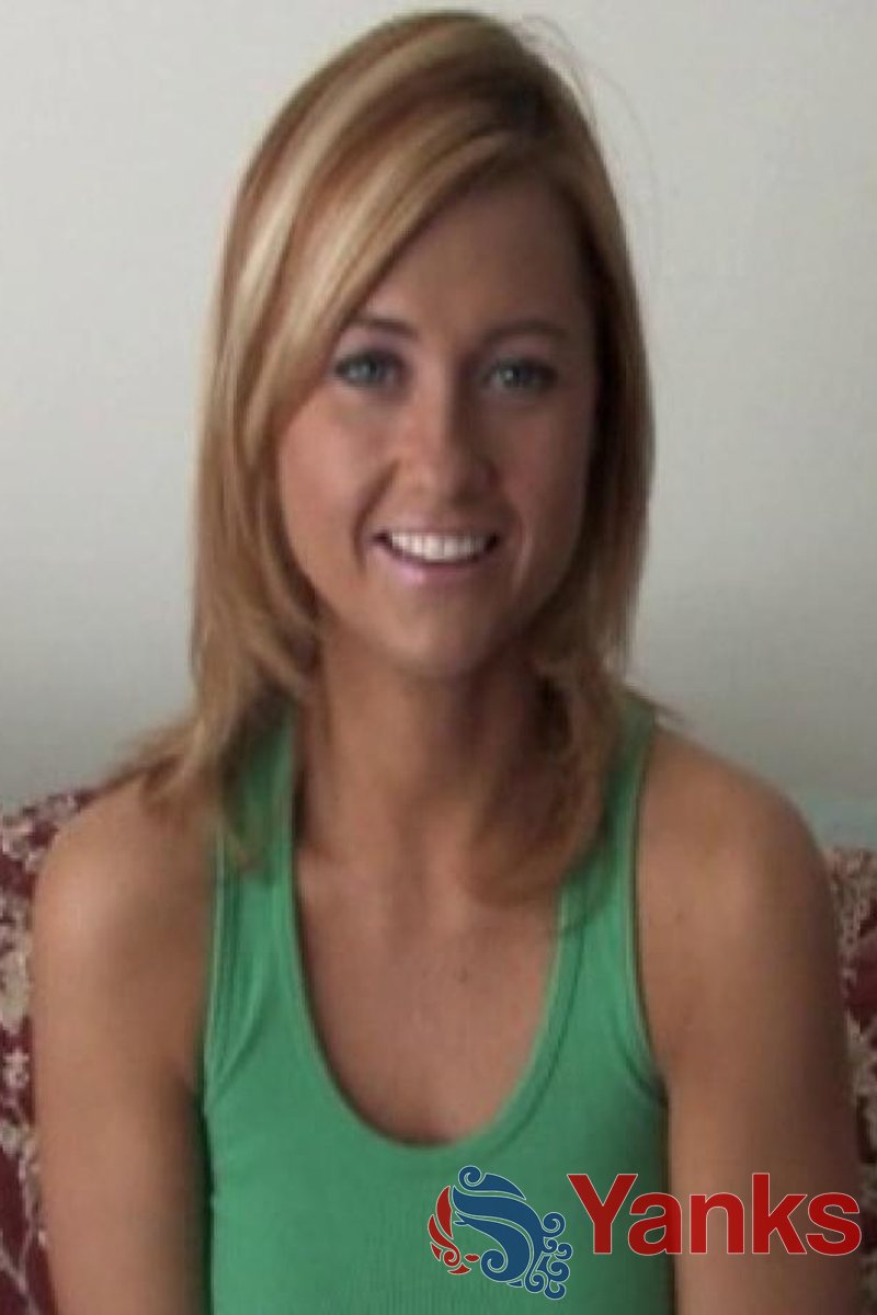 Ginger Lee's Interview - Screenshot 1 of 4 - Blond Hair