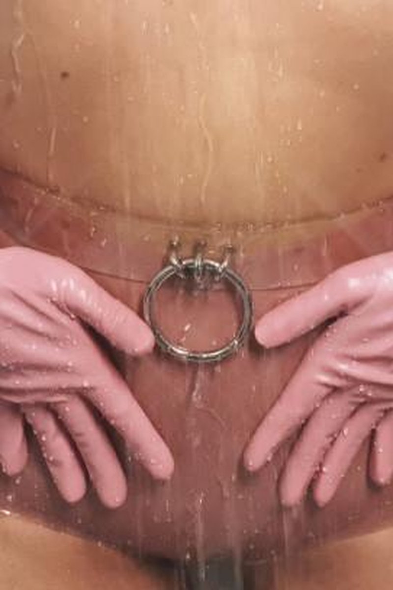 Clean Hands - Screenshot 1 of 4 - Fetish