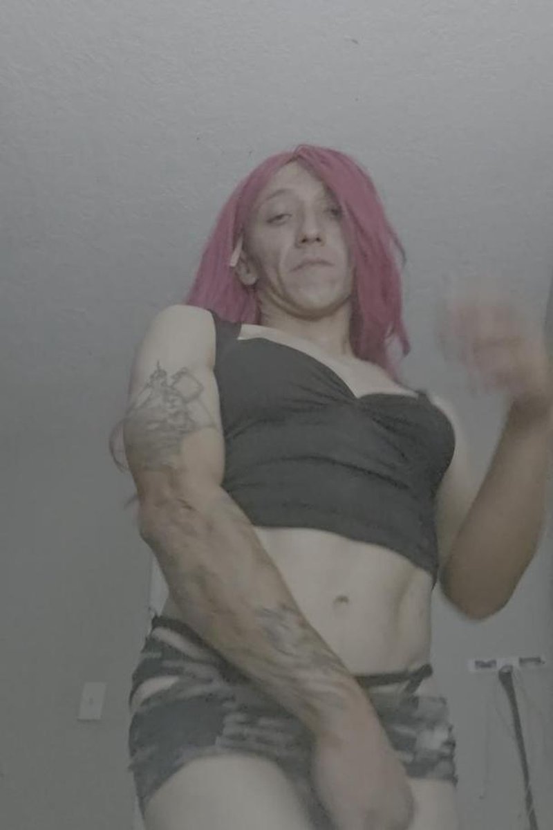 TP-manyvidsk1nkplay-new-outfit-same-huge-d