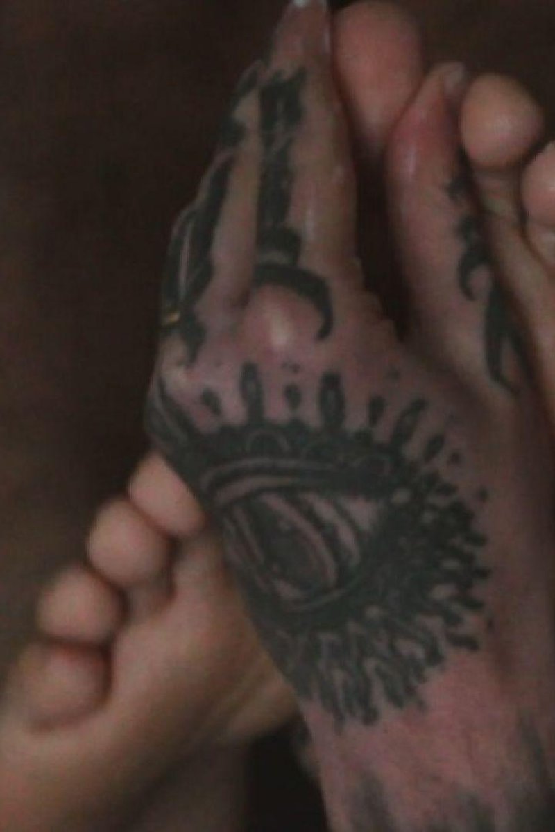 Feet Obsession With Brash - Arie, Brash & Pieds - Screenshot 1 of 4 - Fetish