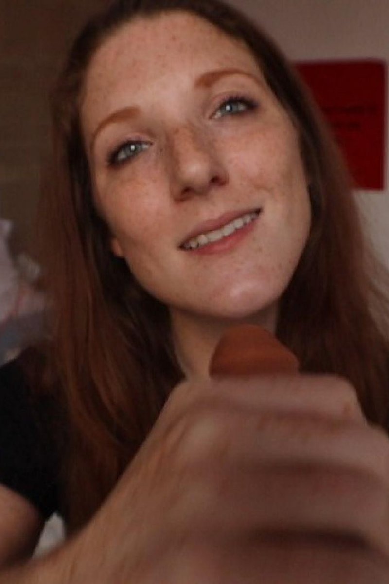 Getting Circumcised - Screenshot 1 of 4 - Blowjob