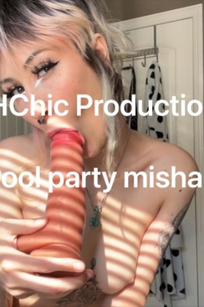 Pool Party Mishap - Screenshot 1 of 4 - Ball Sucking