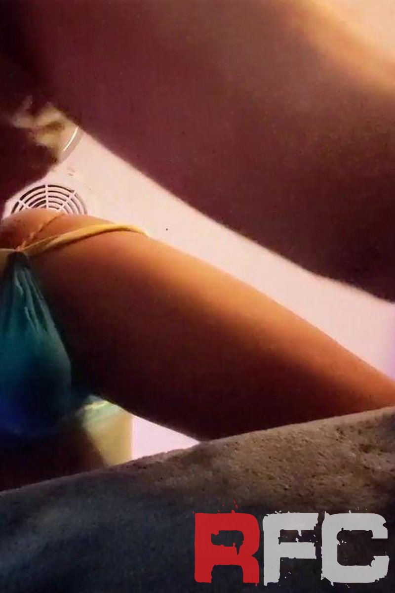 Touching Base - Screenshot 1 of 4 - Big Muscle Guys