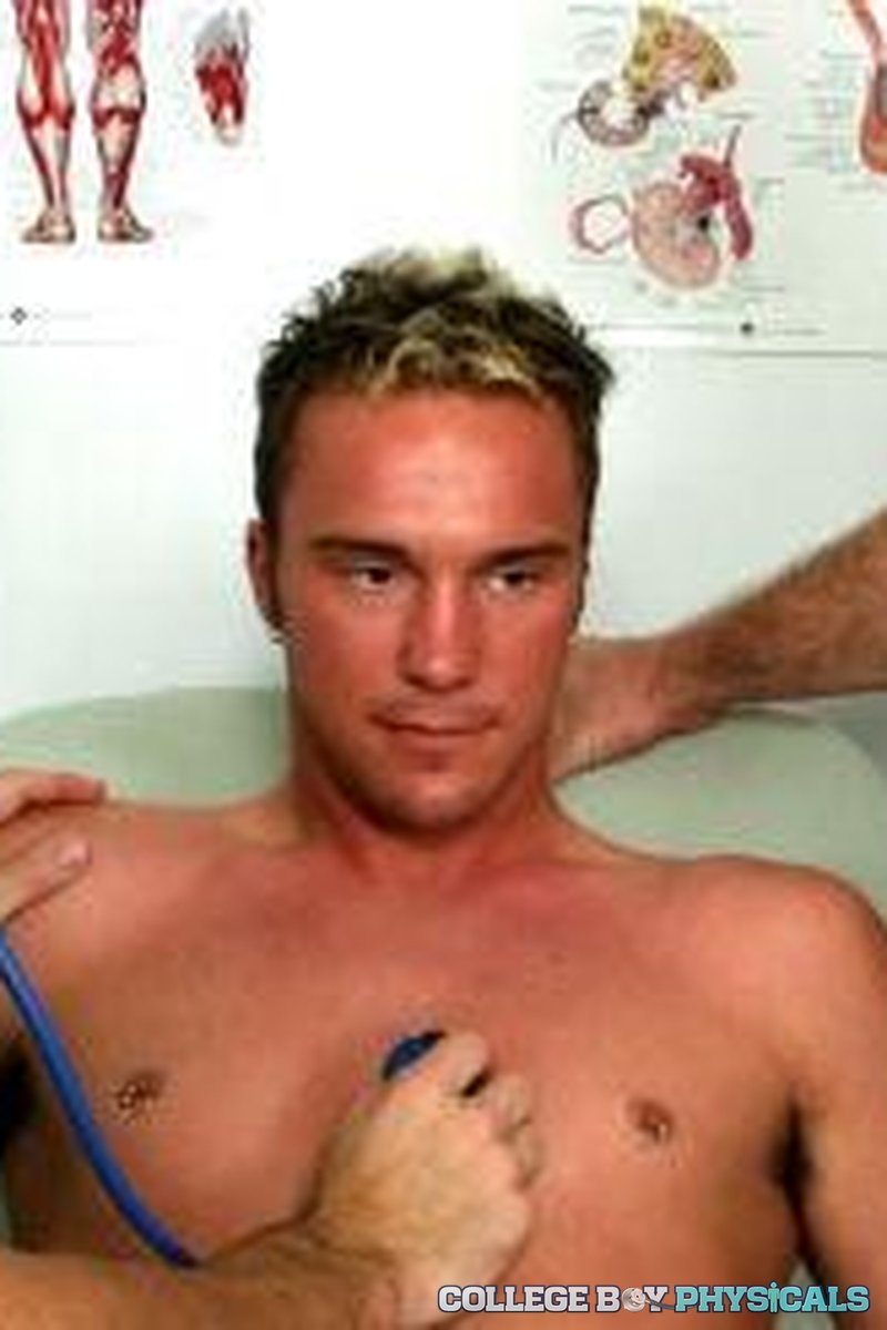 Coach & Erik - Screenshot 1 of 4 - Gay