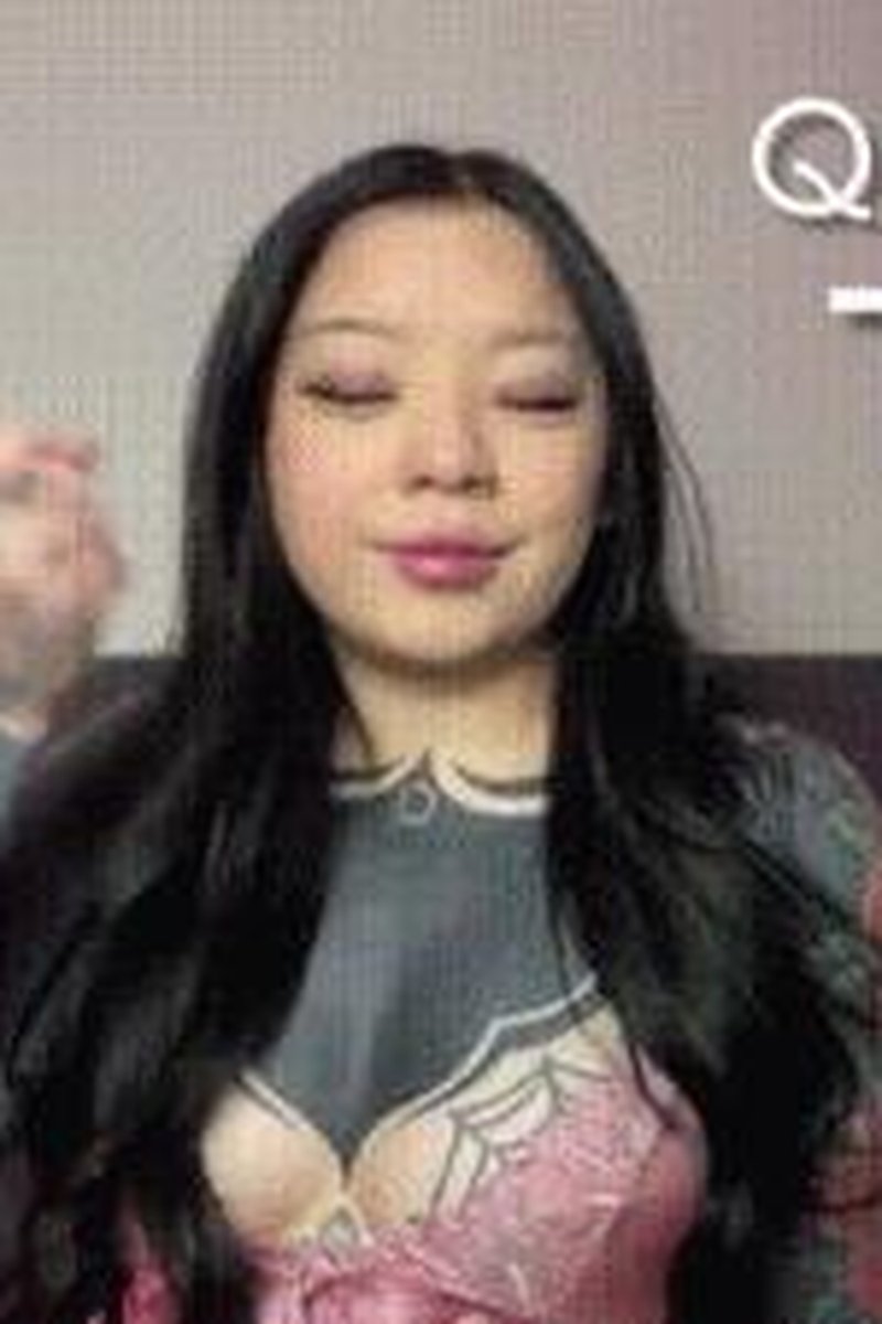 Quick Ejaculate To Dick - Screenshot 1 of 4 - Bisexual