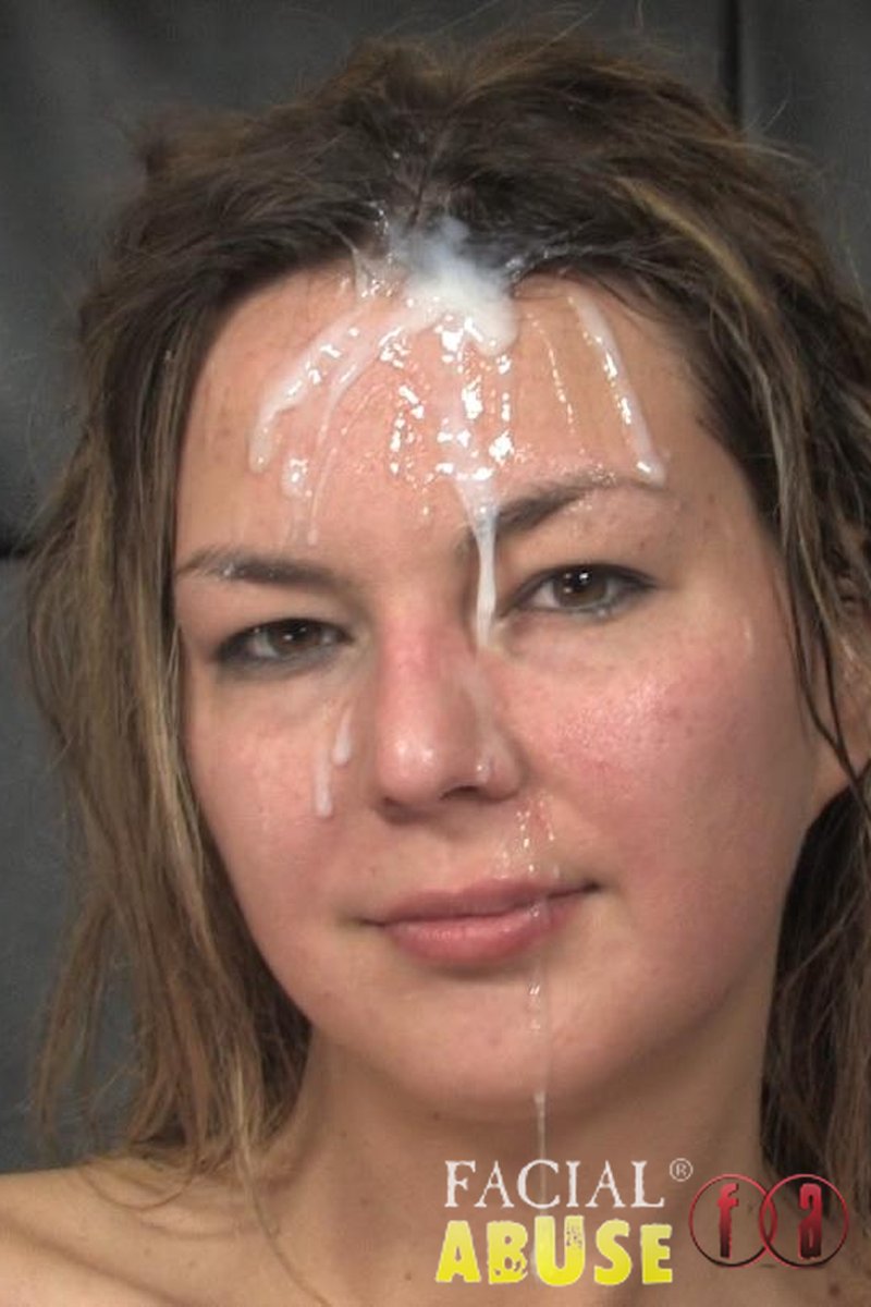 Mandy - Screenshot 1 of 4 - Blowjob