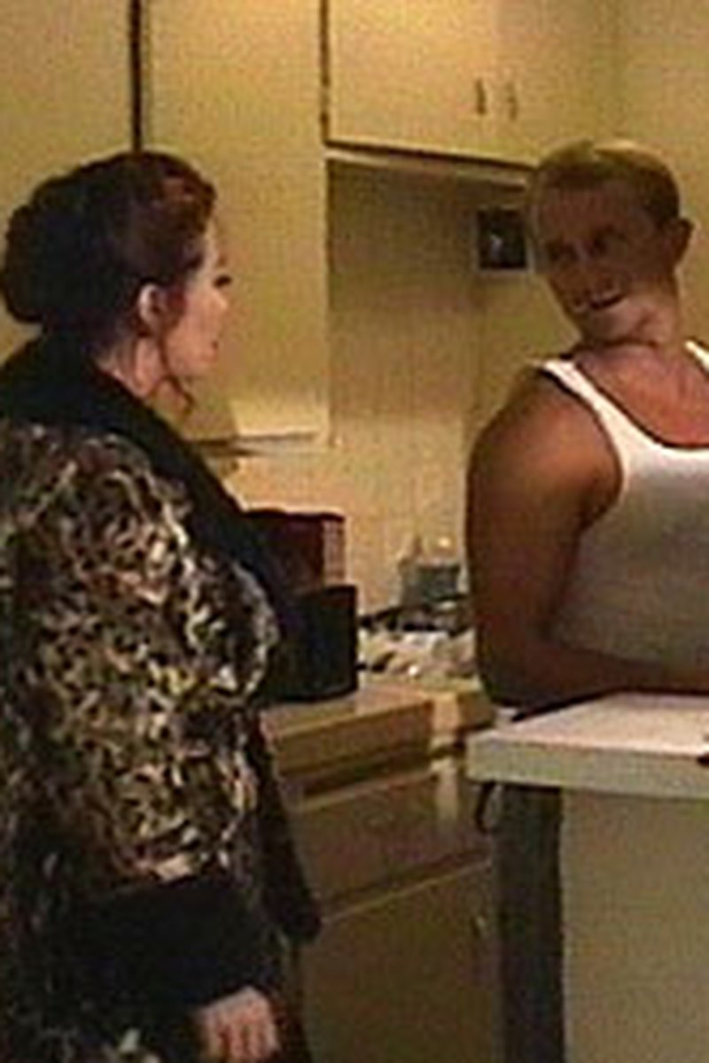 Battered Husband - Screenshot 1 of 4 - Femdom