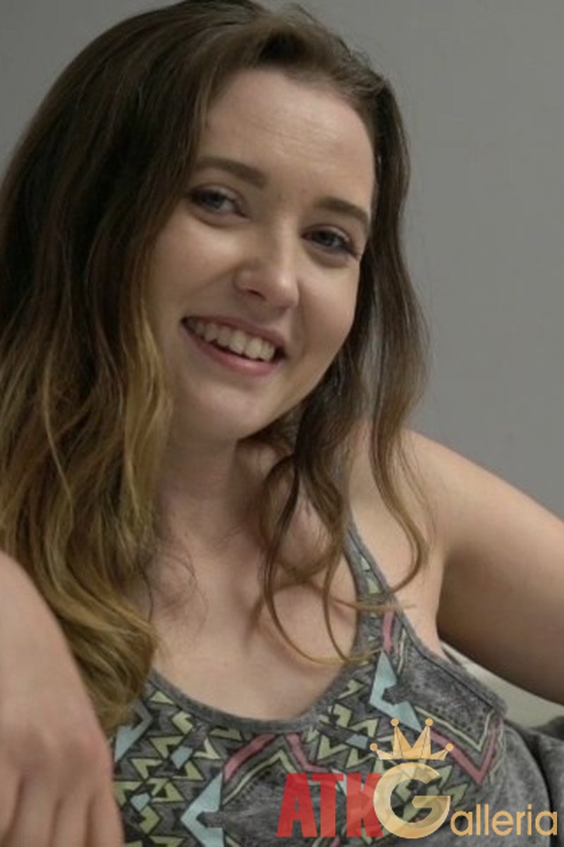 Brielle Woods - Interview - Screenshot 1 of 4 - Big Ass