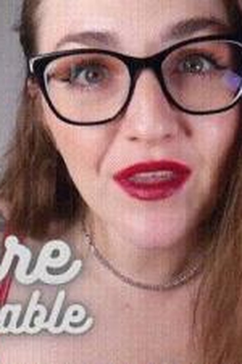 You Are Replaceable - Screenshot 1 of 4 - Big Tits